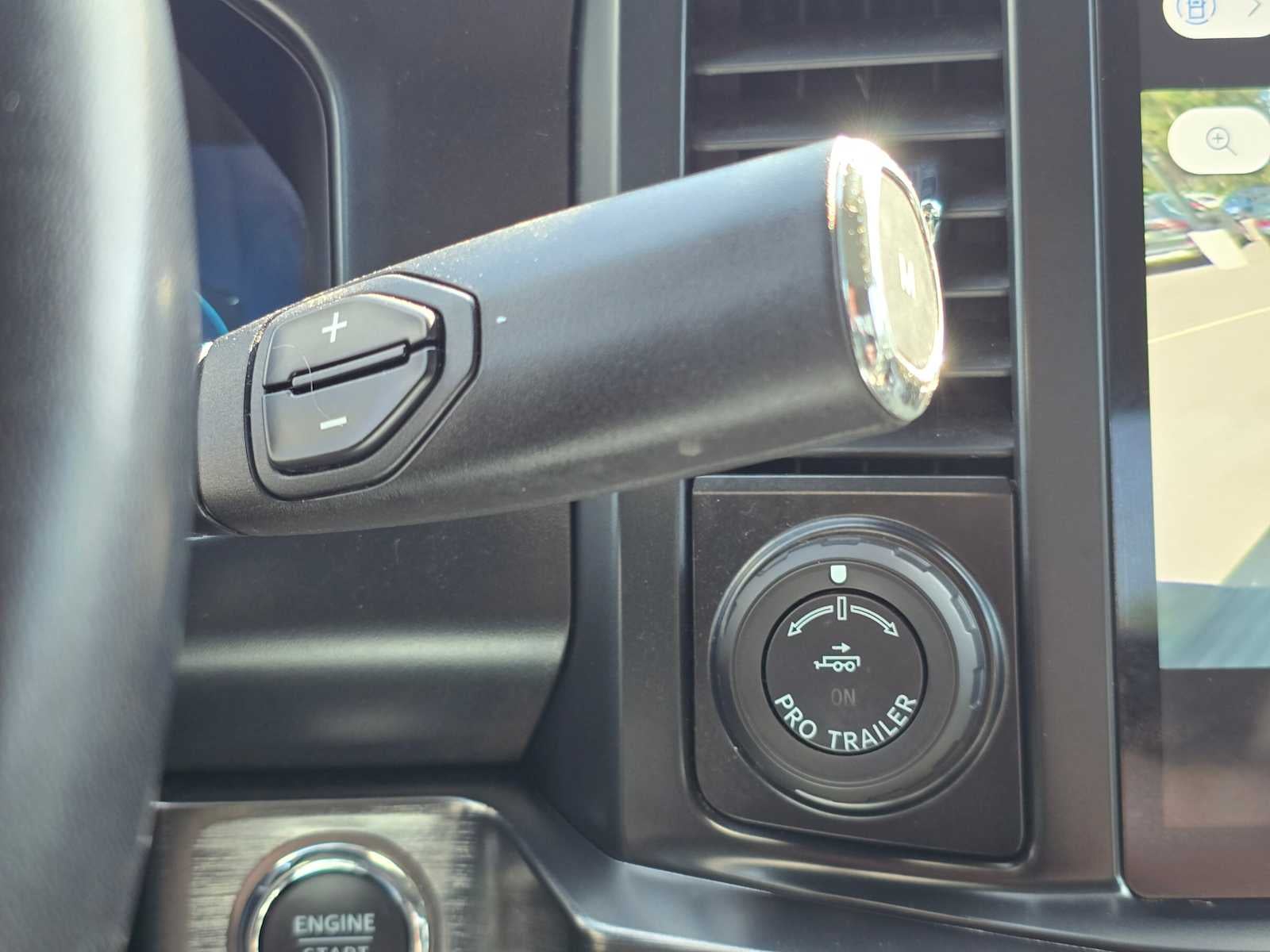 2024 Ford Super Duty F-250 Pickup LARIAT