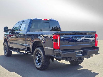 2024 Ford Super Duty F-250 Pickup LARIAT