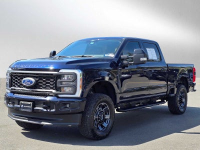 2024 Ford Super Duty F-250 Pickup LARIAT