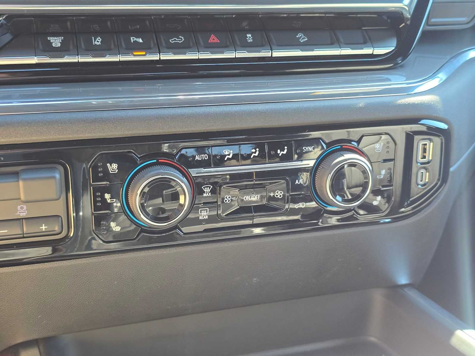 2024 Chevrolet Silverado 2500HD High Country