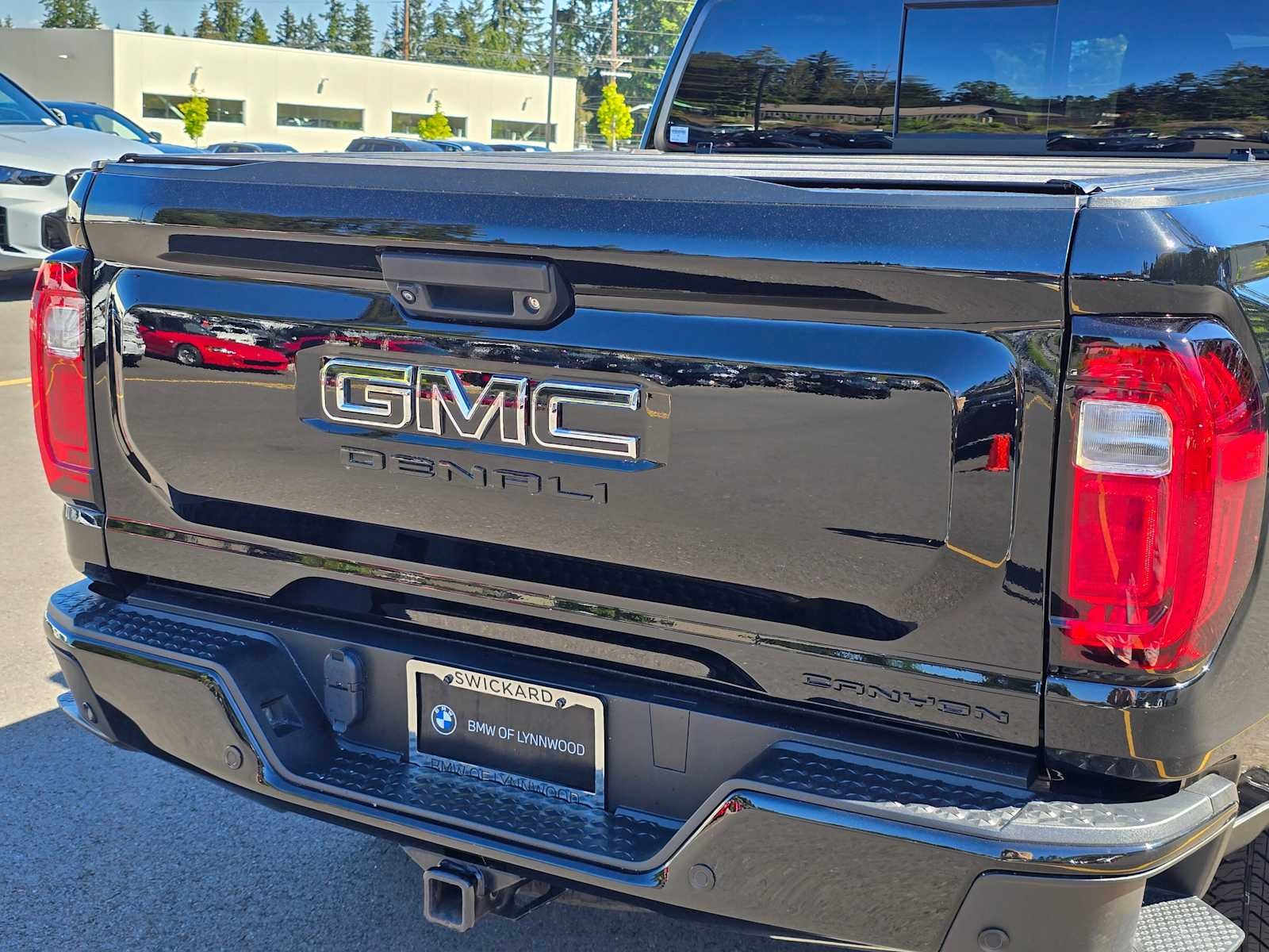 2023 GMC Canyon 4WD Denali