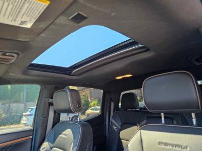 2023 GMC Canyon 4WD Denali