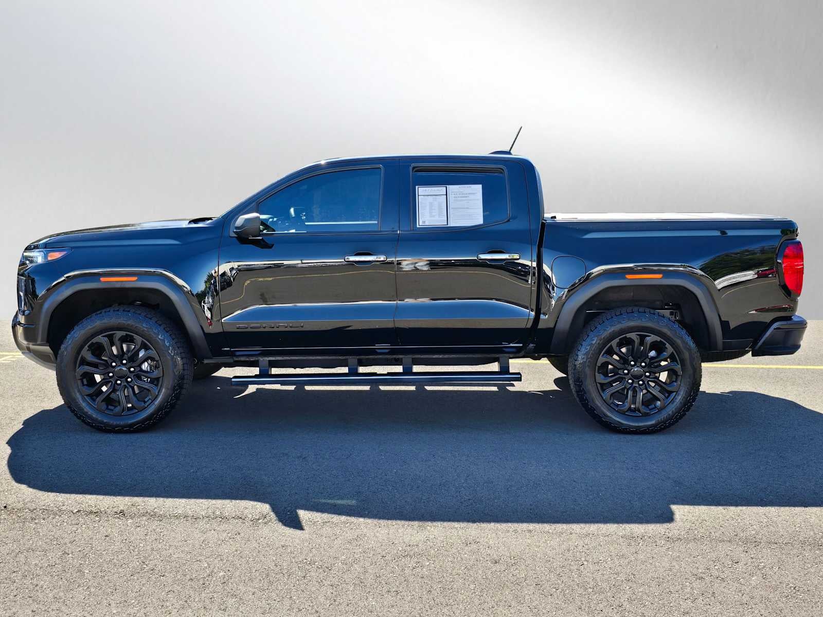 2023 GMC Canyon 4WD Denali
