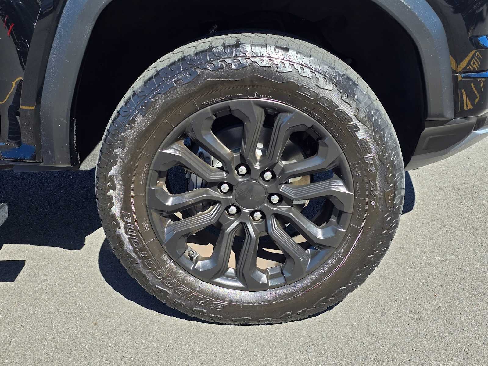 2023 GMC Canyon 4WD Denali