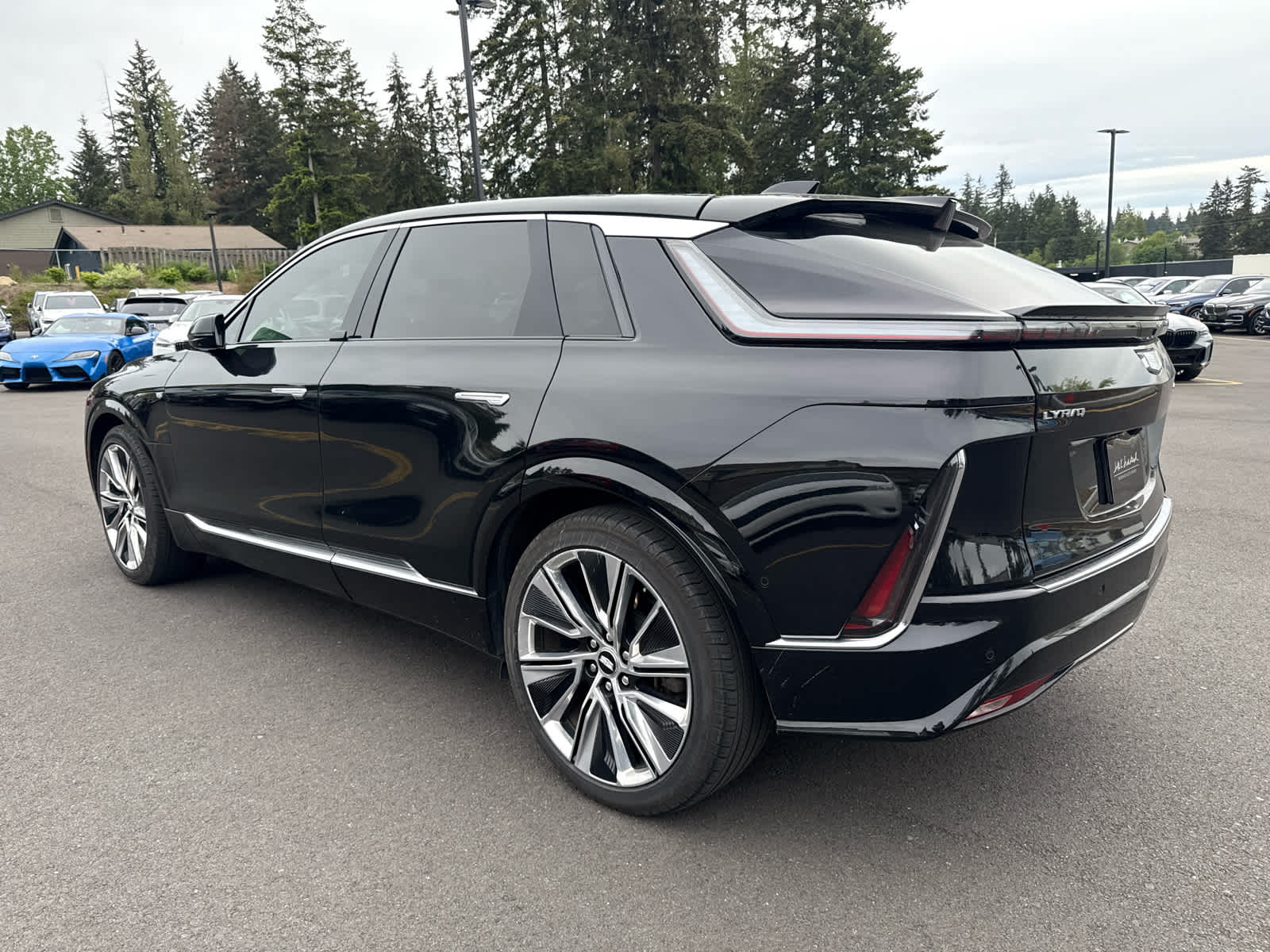 2023 Cadillac LYRIQ RWD Luxury