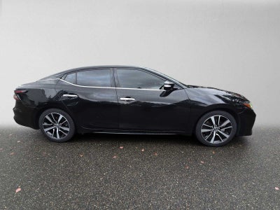 2023 Nissan Maxima SV