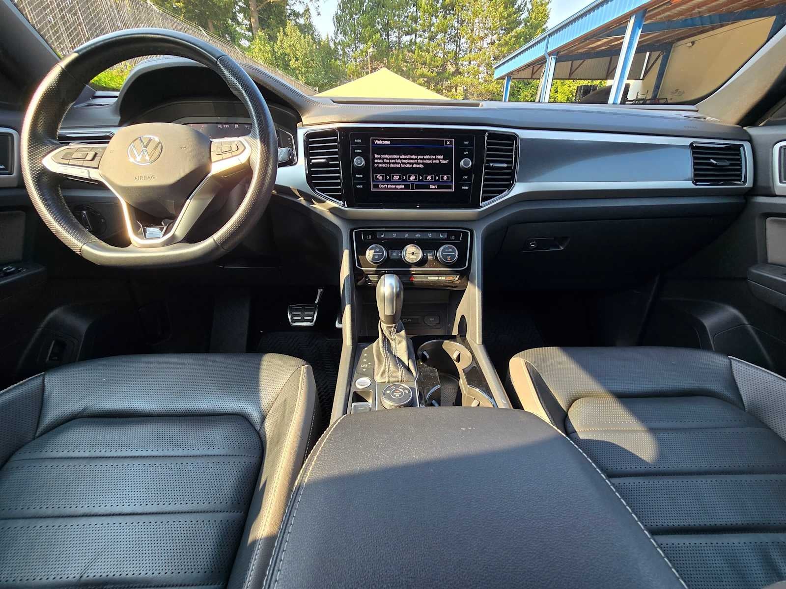 2023 Volkswagen Atlas Cross Sport 3.6L V6 SEL Premium R-Line