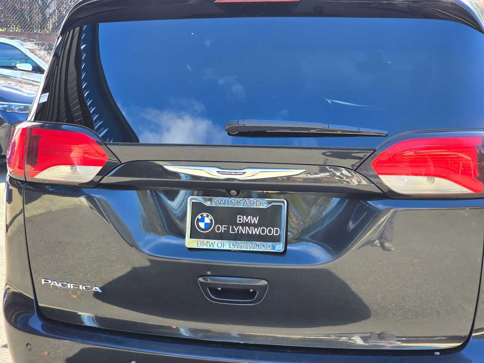 2020 Chrysler Pacifica Touring L