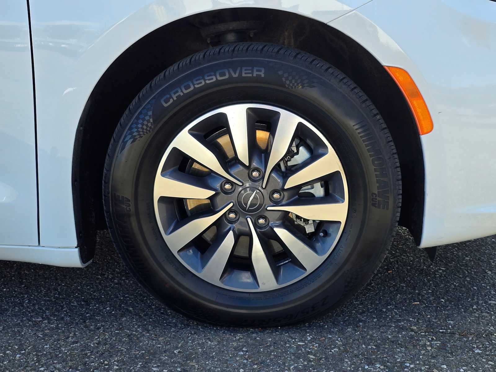 2024 Chrysler Pacifica Hybrid Select