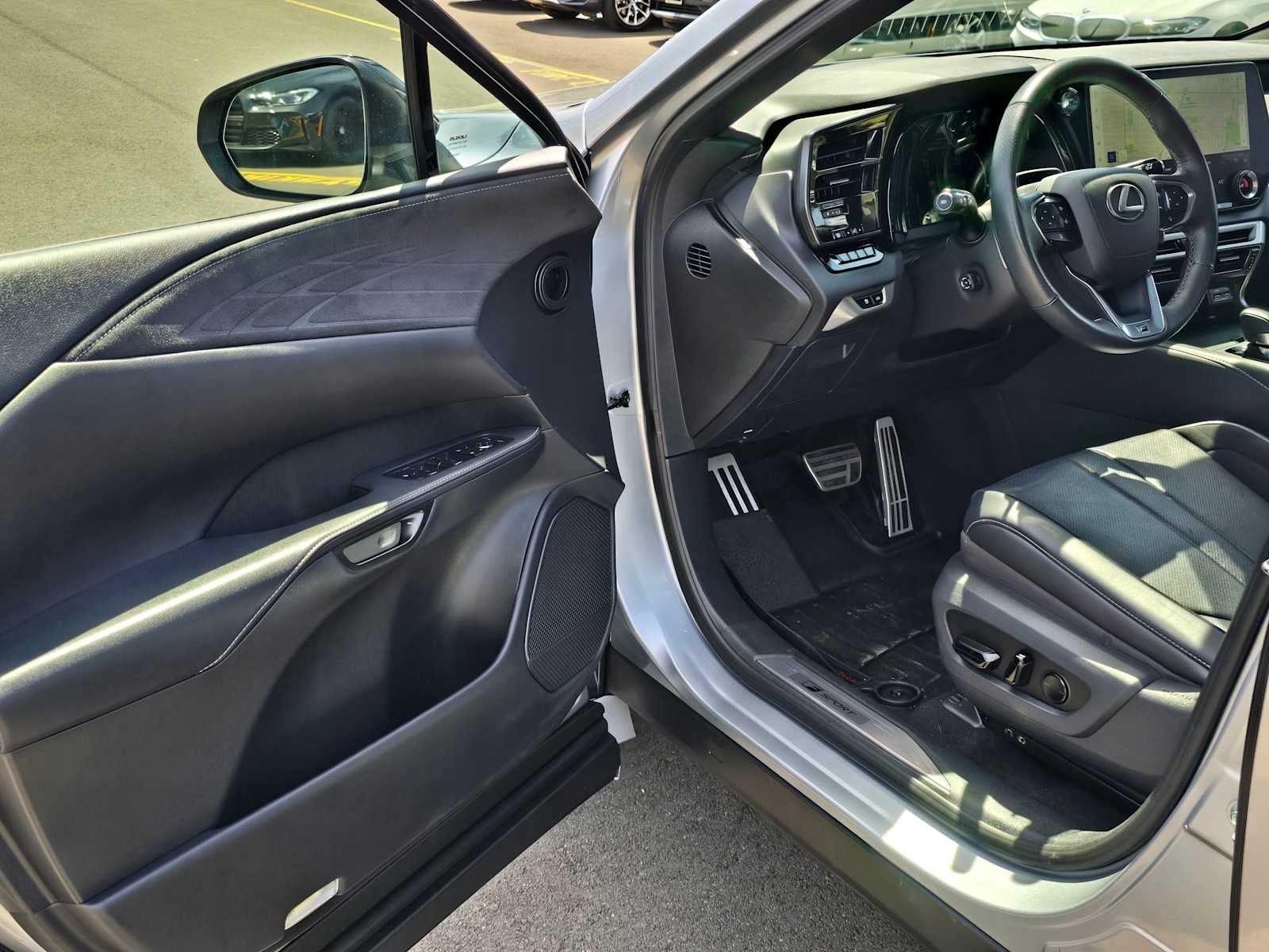 2023 Lexus RX 500h F SPORT Performance