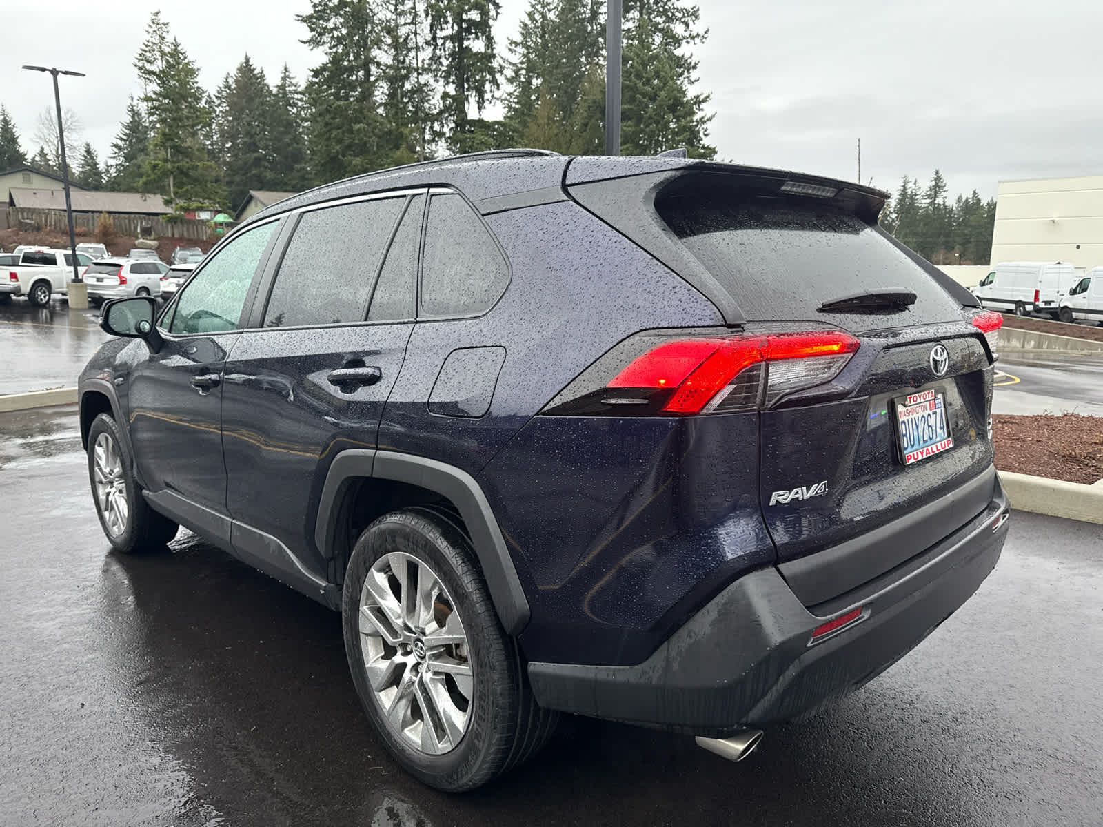 2020 Toyota RAV4 XLE Premium