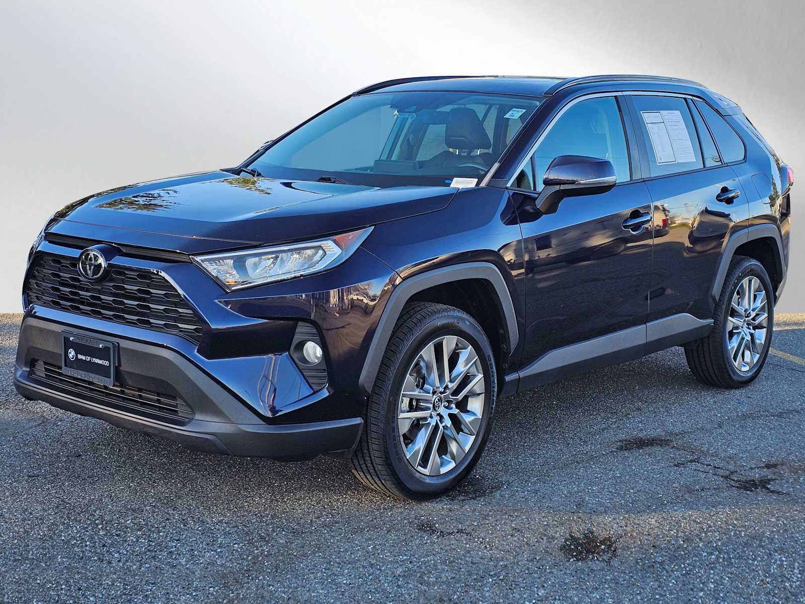 2020 Toyota RAV4 XLE Premium