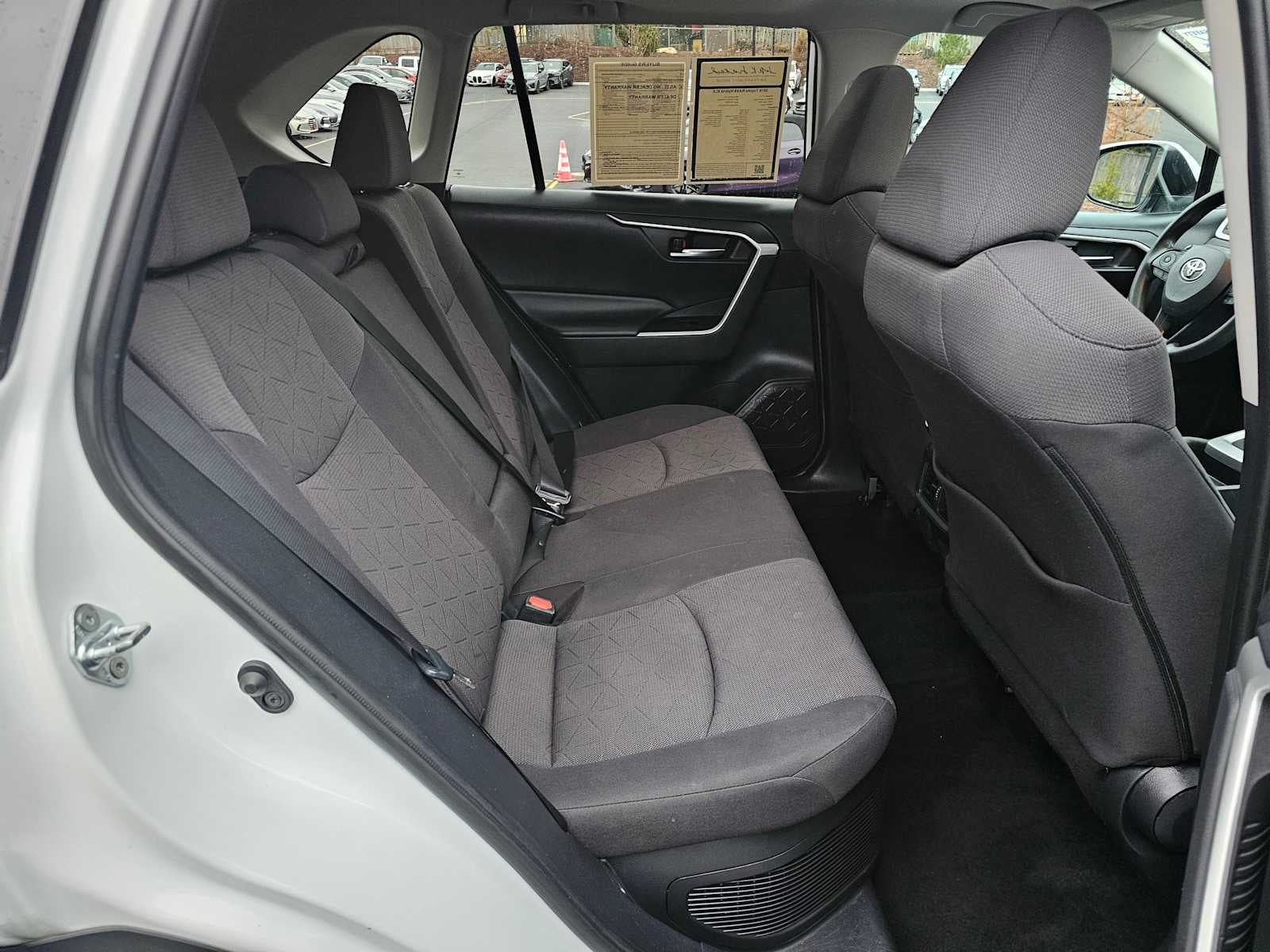 2019 Toyota RAV4 Hybrid XLE