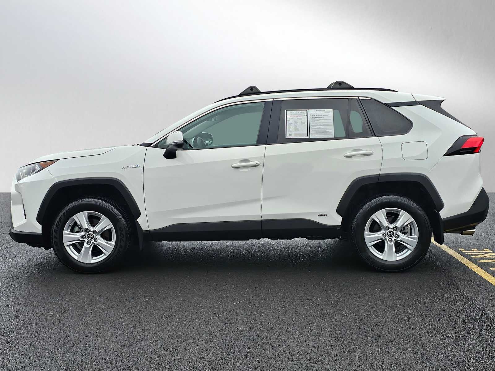 2019 Toyota RAV4 Hybrid XLE