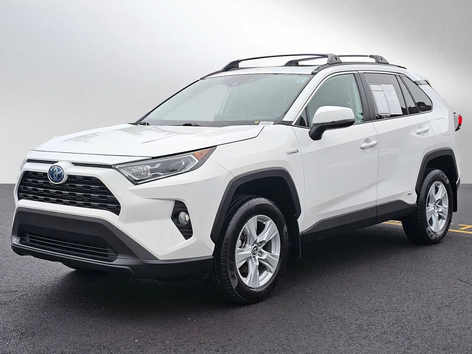 2019 Toyota RAV4 Hybrid XLE