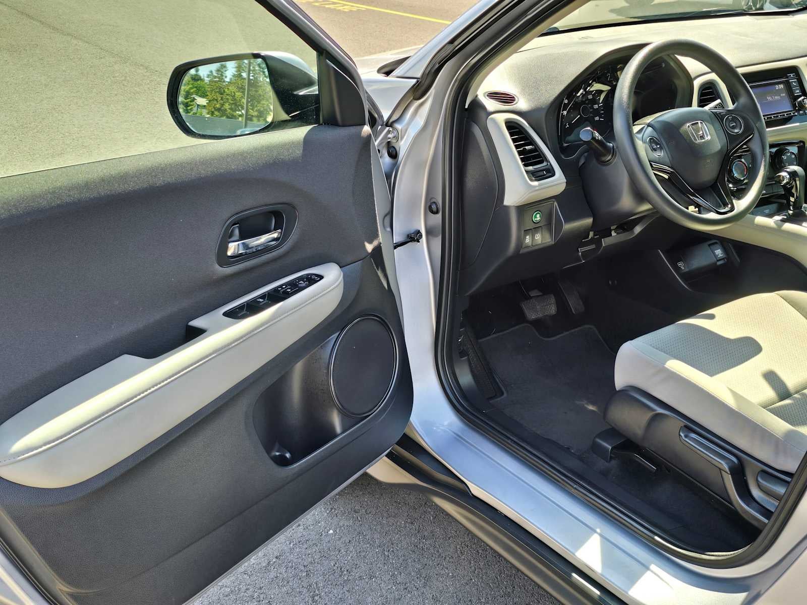 2021 Honda HR-V LX