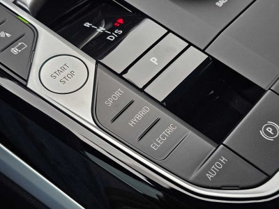 2023 BMW 3 Series 330e