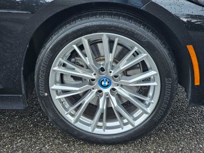 2023 BMW 3 Series 330e