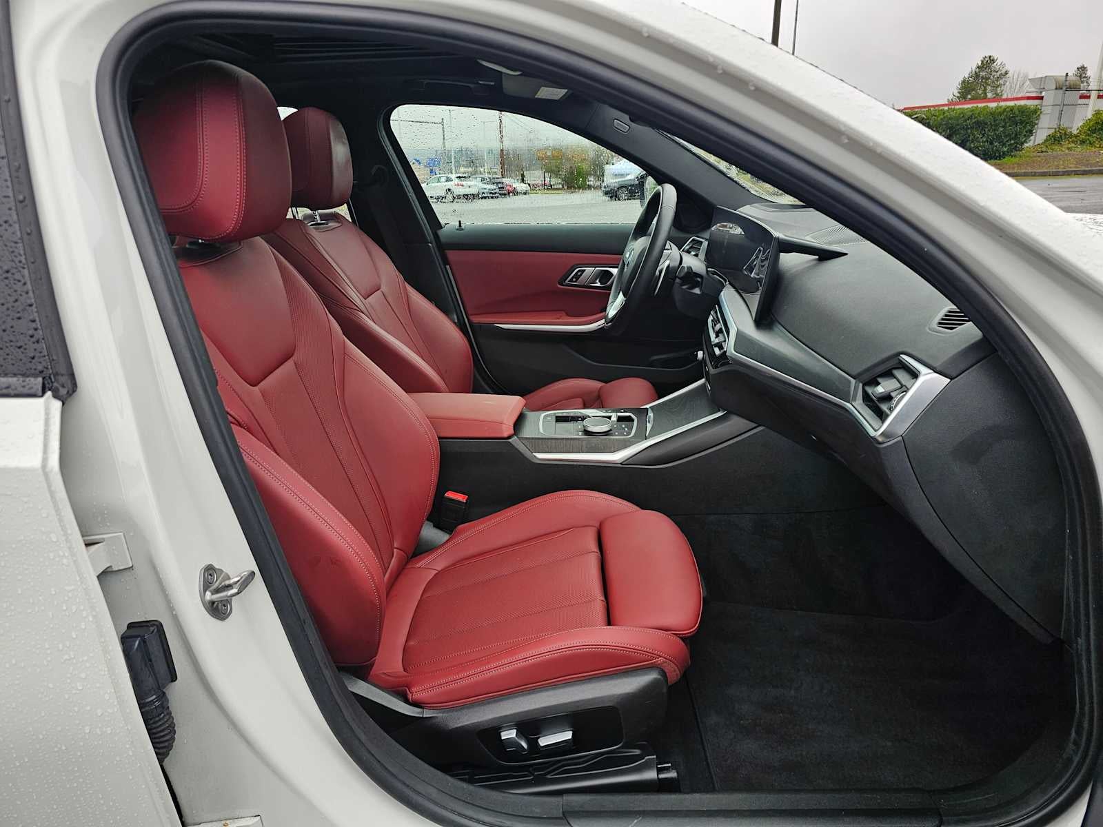 2023 BMW 330e xDrive 330e xDrive