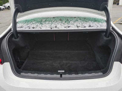 2023 BMW 330e xDrive 330e xDrive