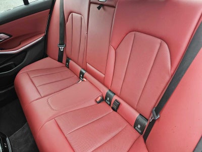 2023 BMW 330e xDrive 330e xDrive