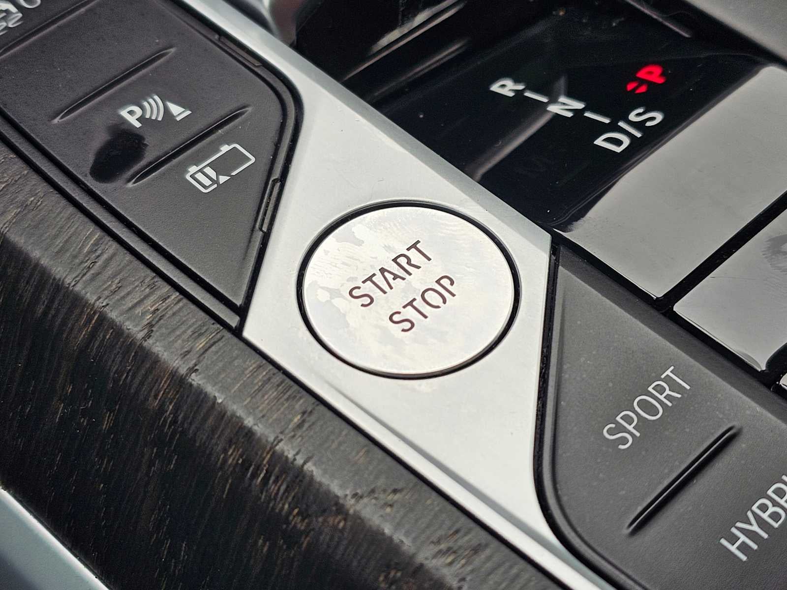 2023 BMW 330e xDrive 330e xDrive