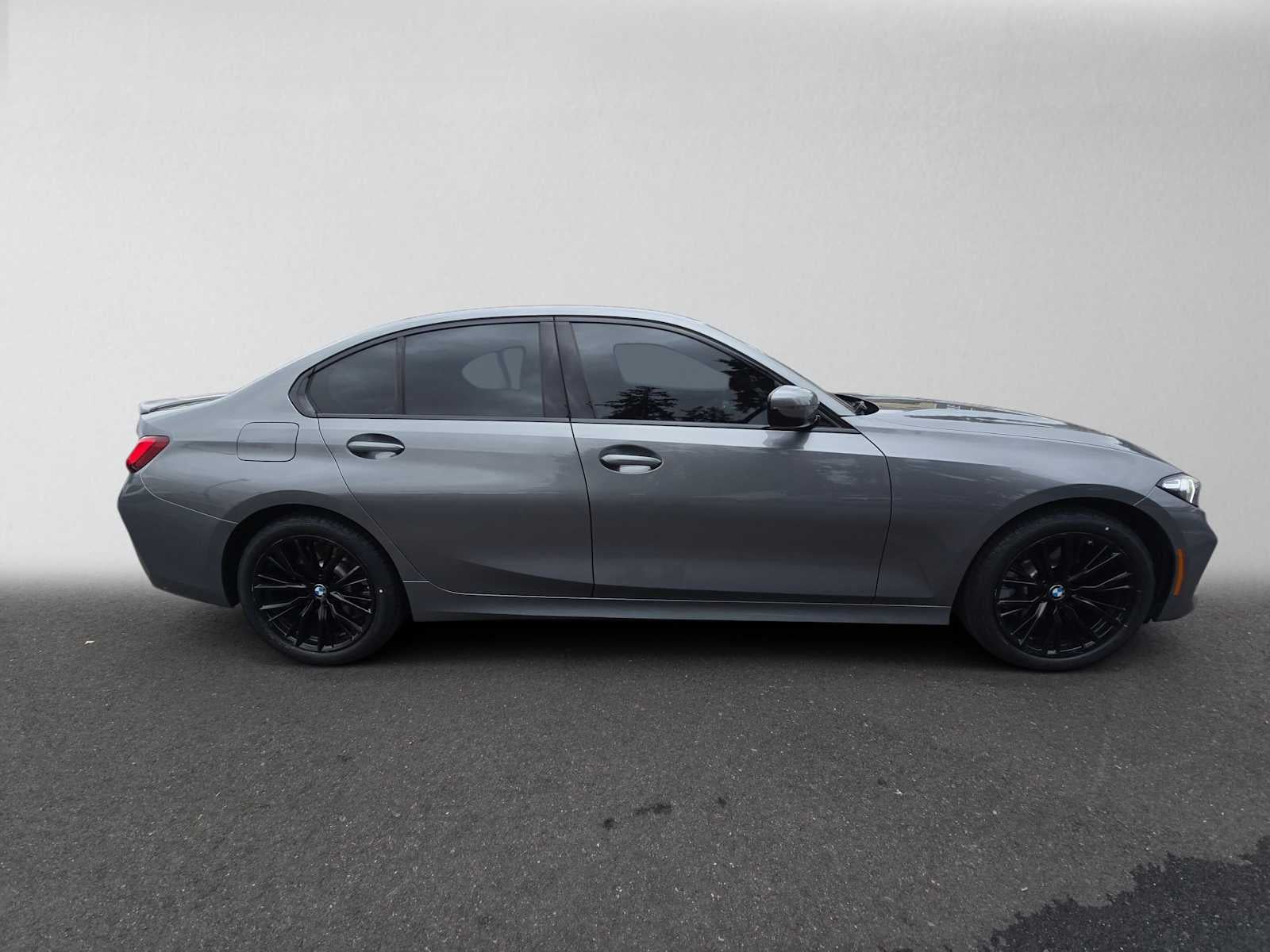 2023 BMW 330i 330i