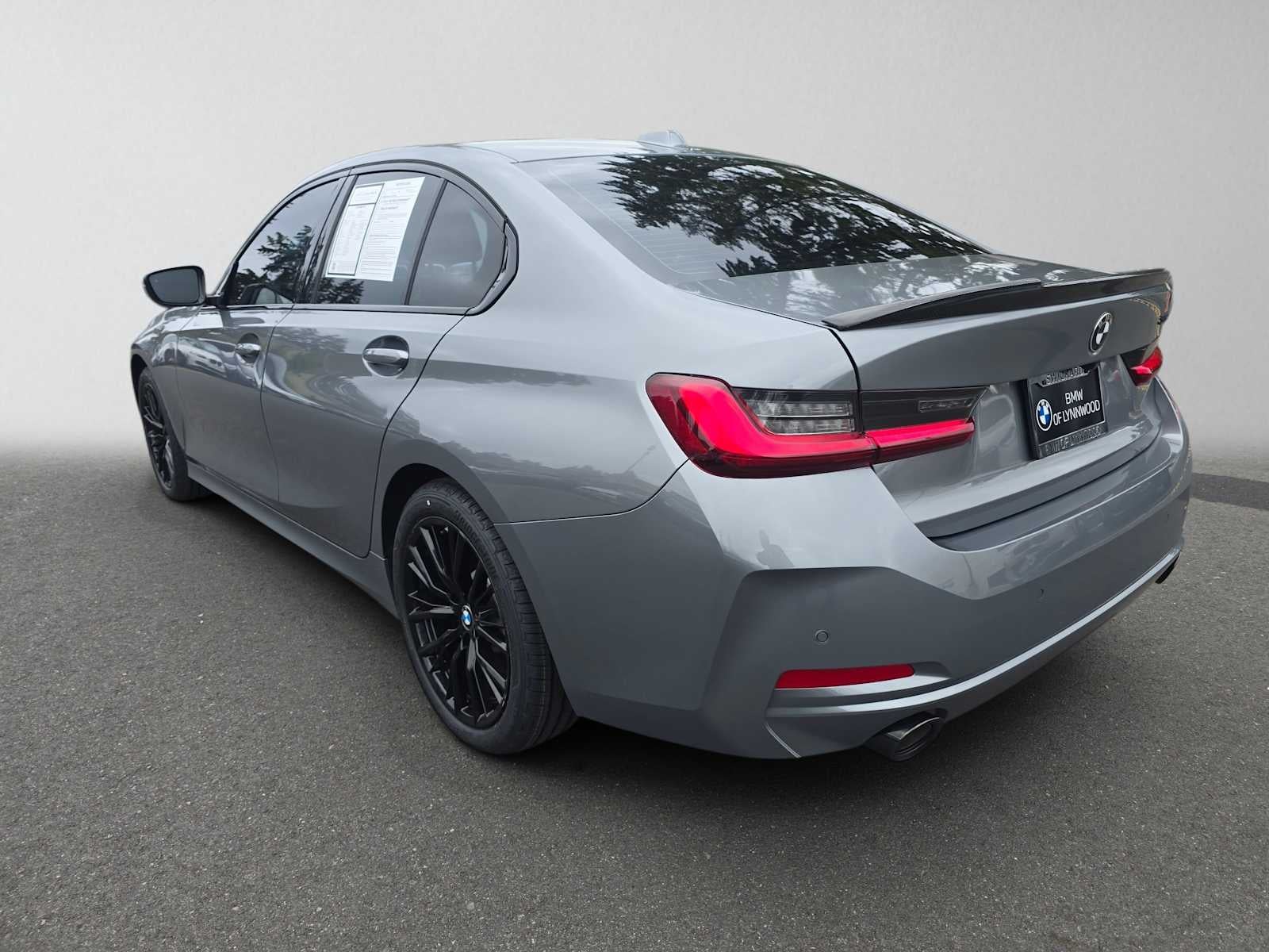 2023 BMW 330i 330i