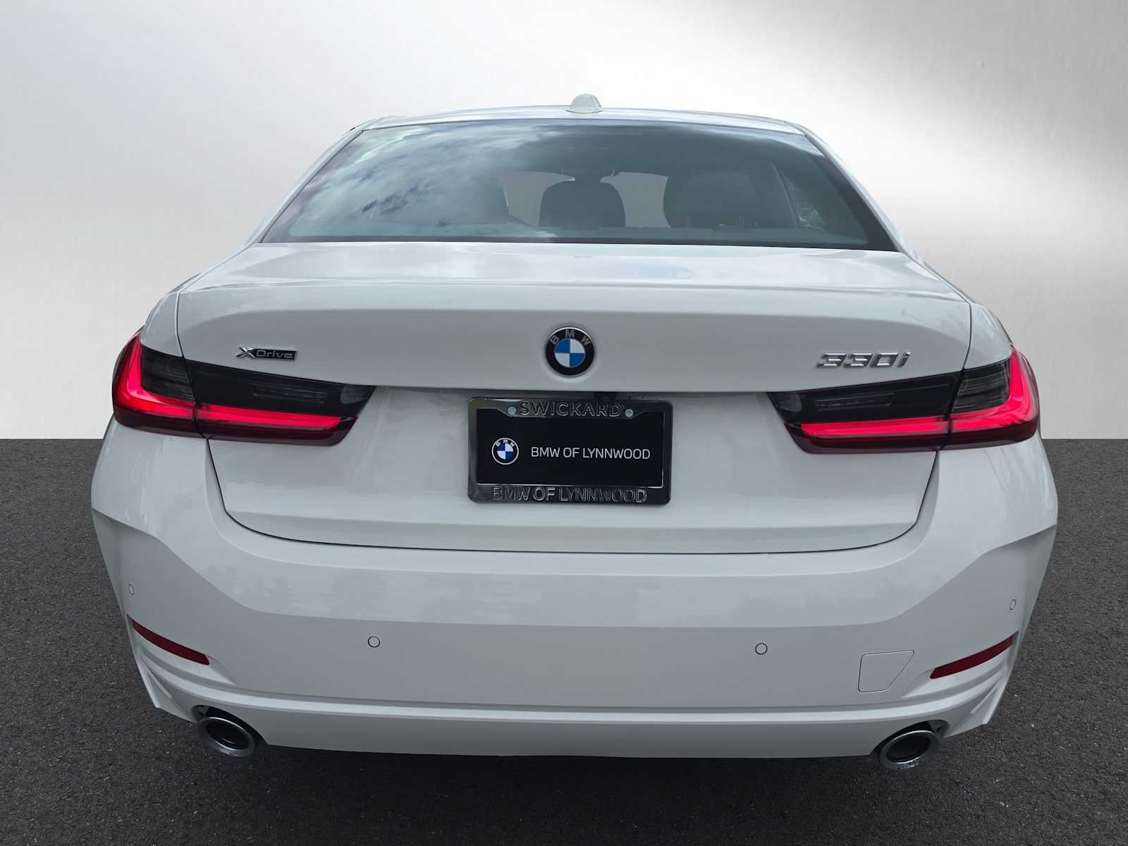 2025 BMW 330i xDrive 330i xDrive