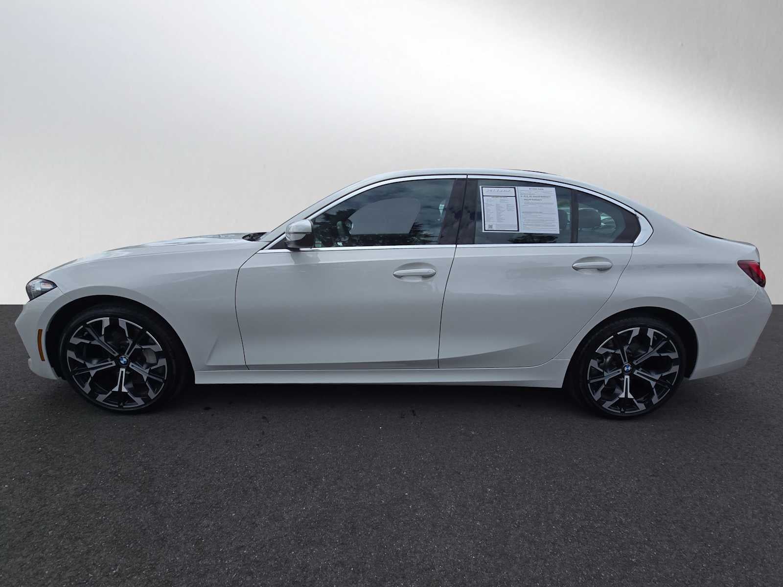2025 BMW 330i xDrive 330i xDrive