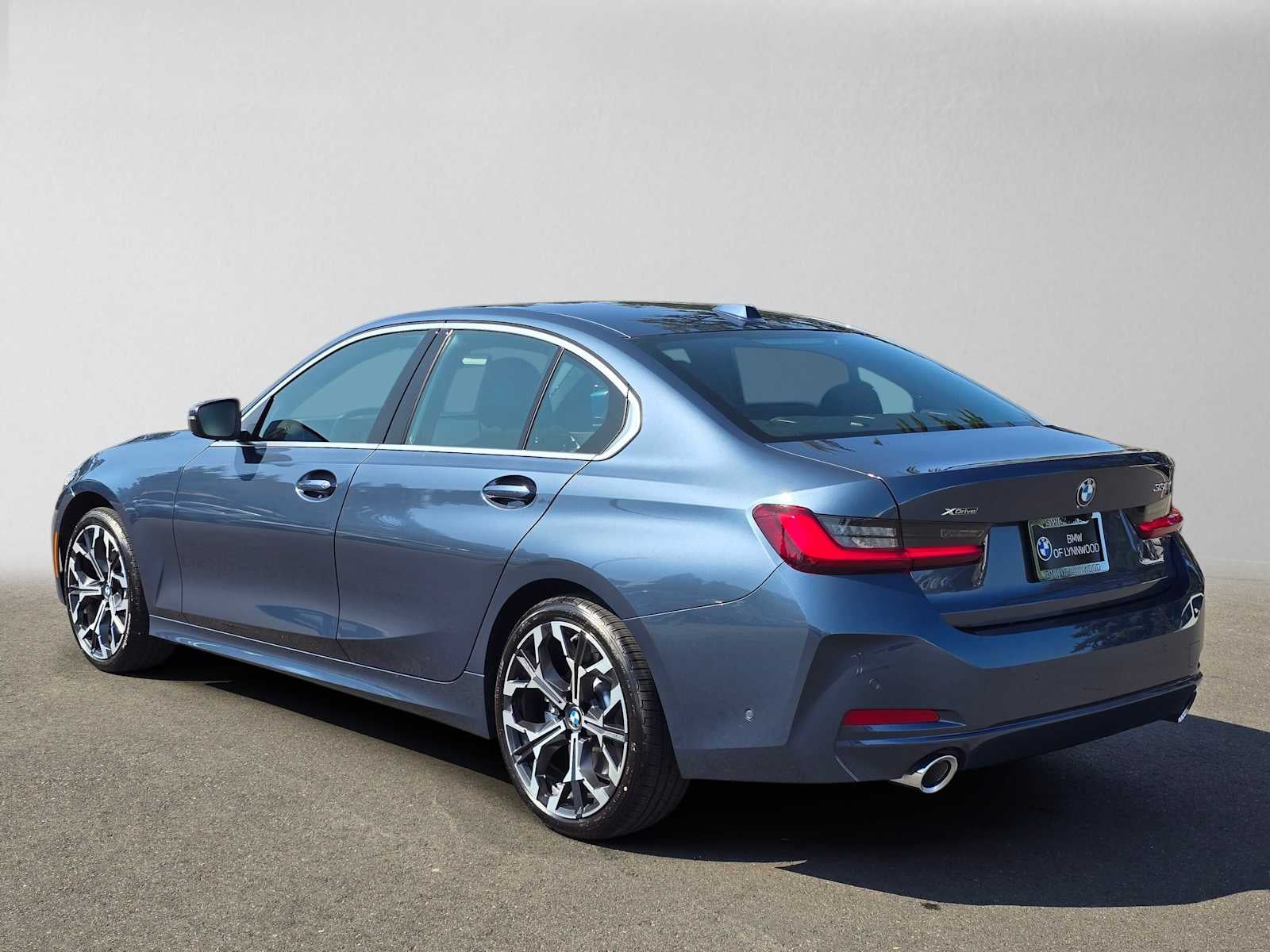 2026 BMW 3 Series 330i NA xDrive