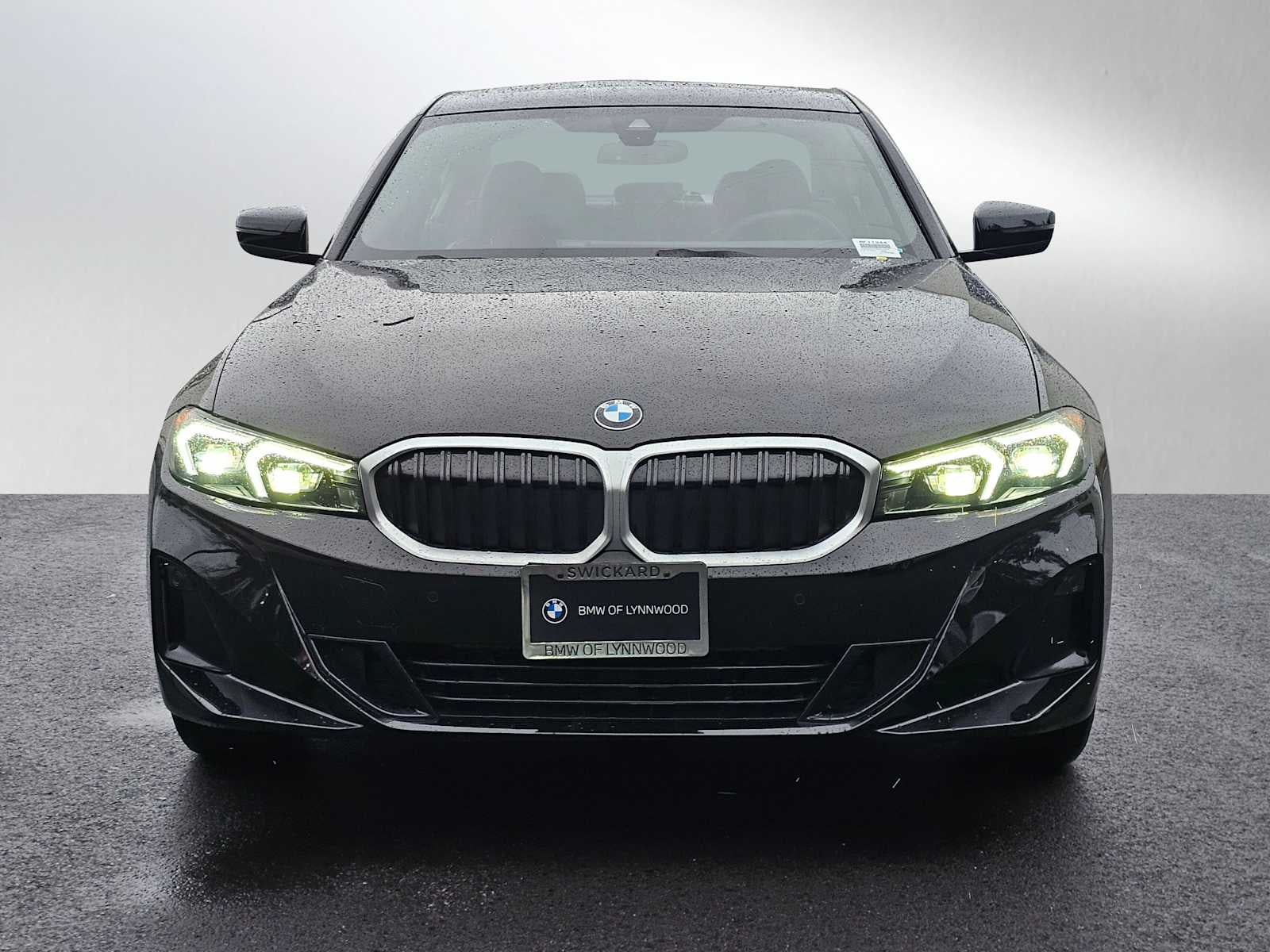 2025 BMW 3 Series 330i xDrive