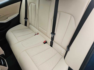 2025 BMW 330i xDrive 330i xDrive