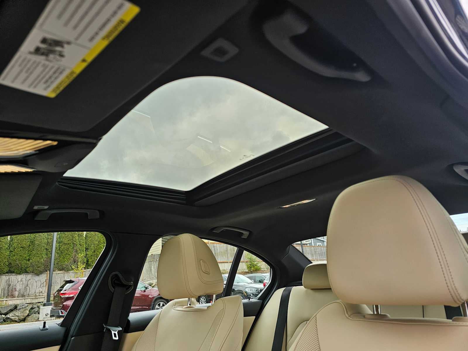 2025 BMW 330i xDrive 330i xDrive