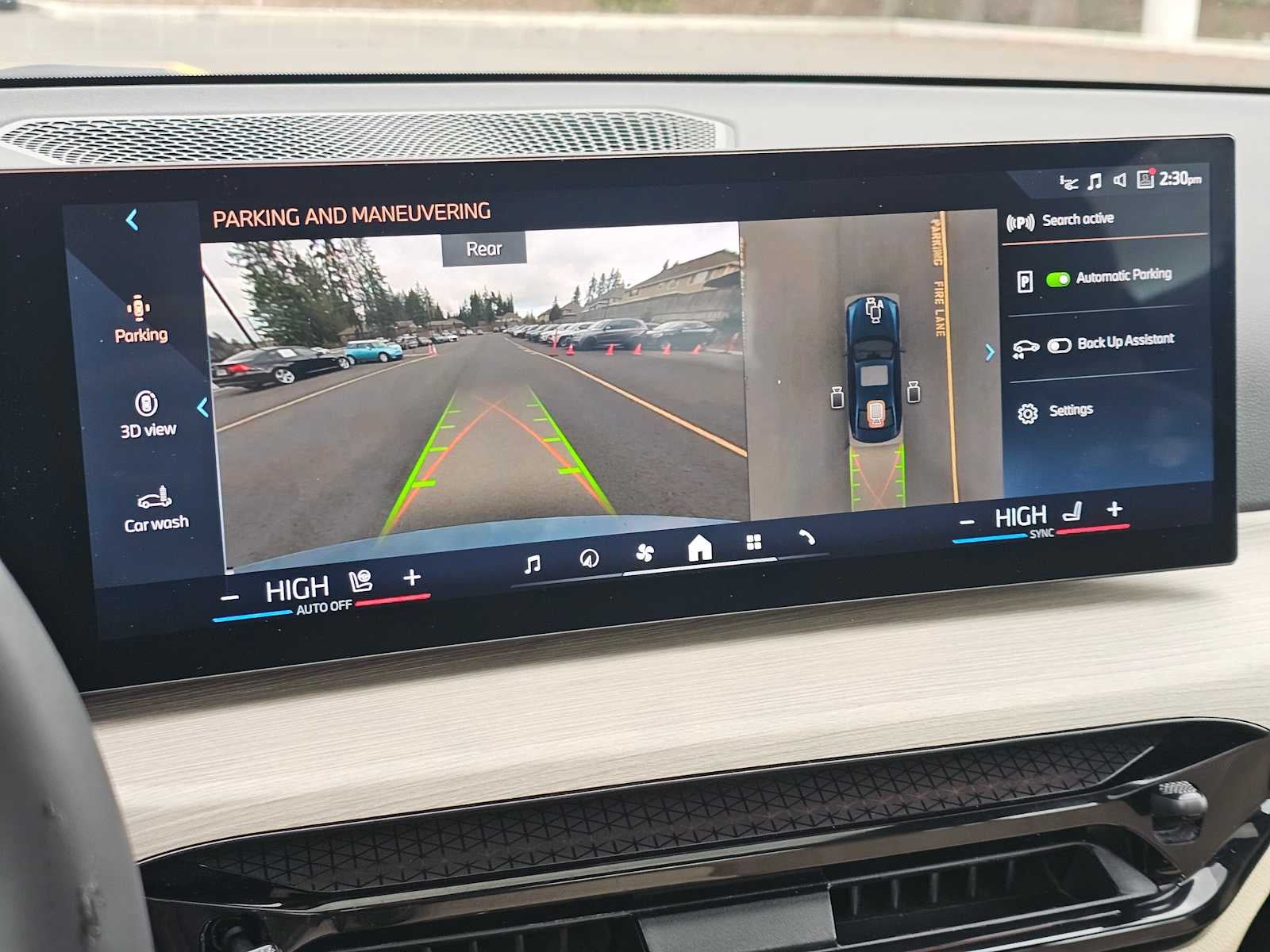 2025 BMW 330i xDrive 330i xDrive