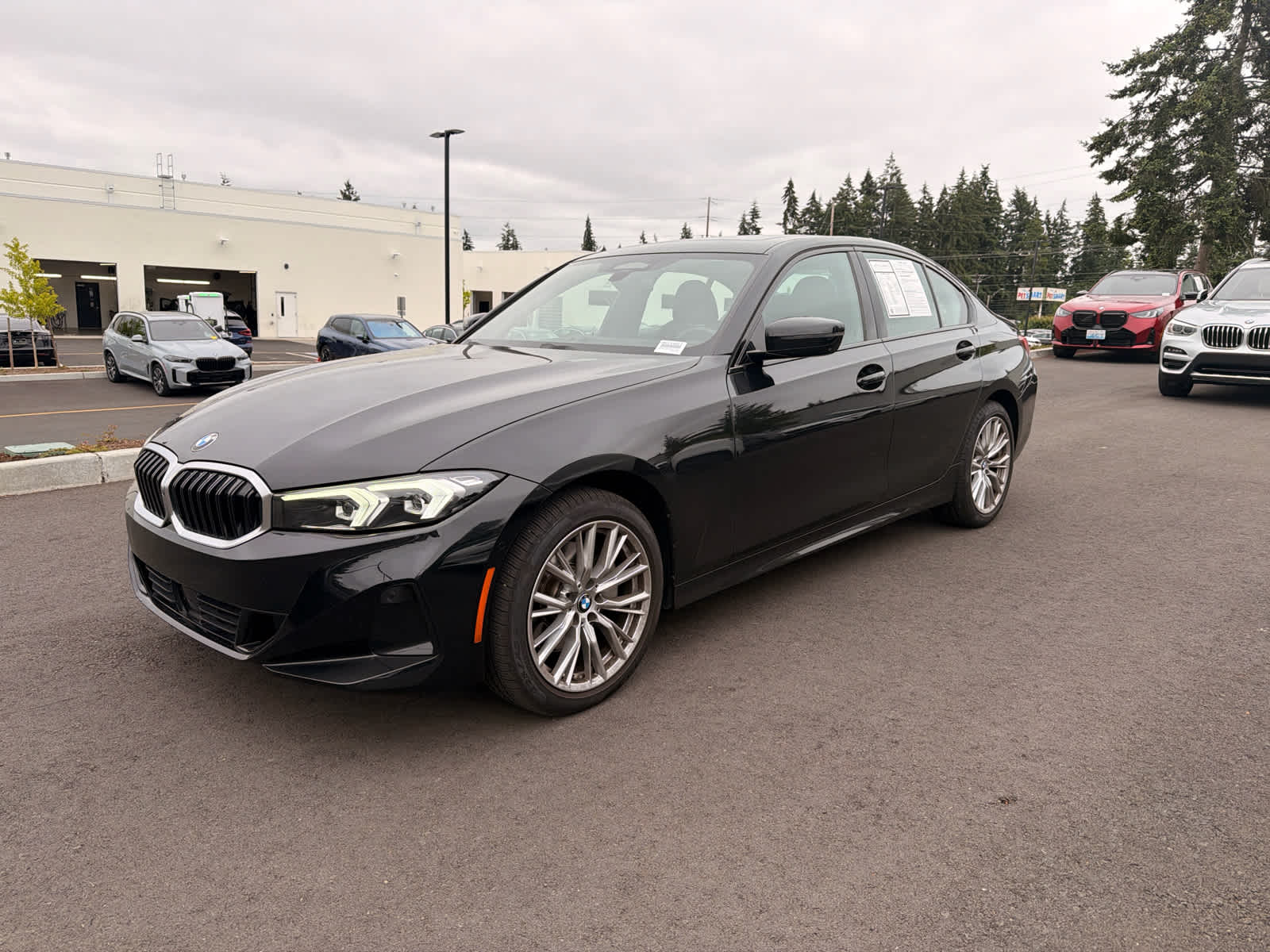 2023 BMW 330i xDrive 330i xDrive