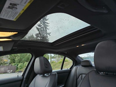 2024 BMW 3 Series 330i xDrive