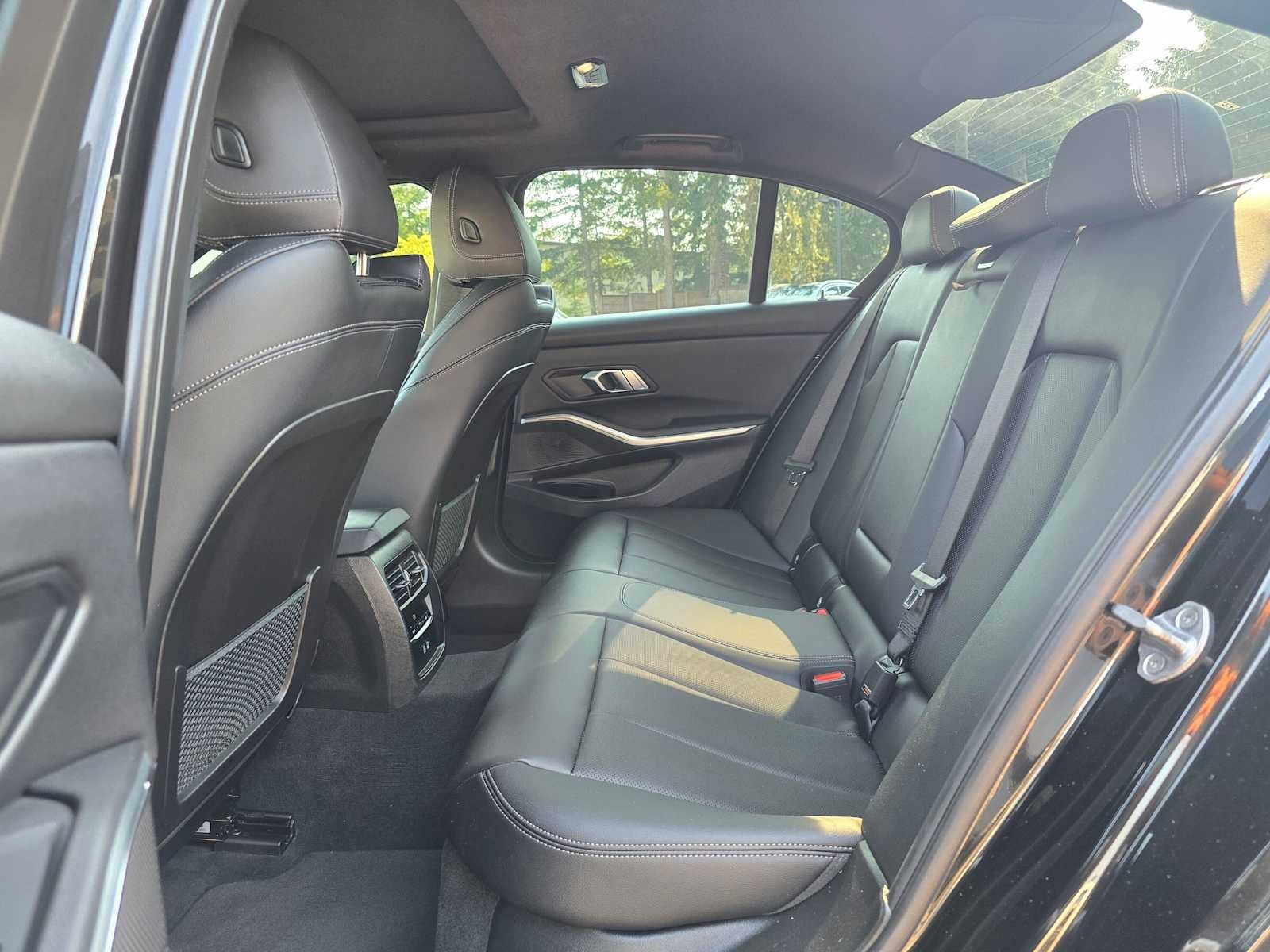 2023 BMW 3 Series 330i xDrive