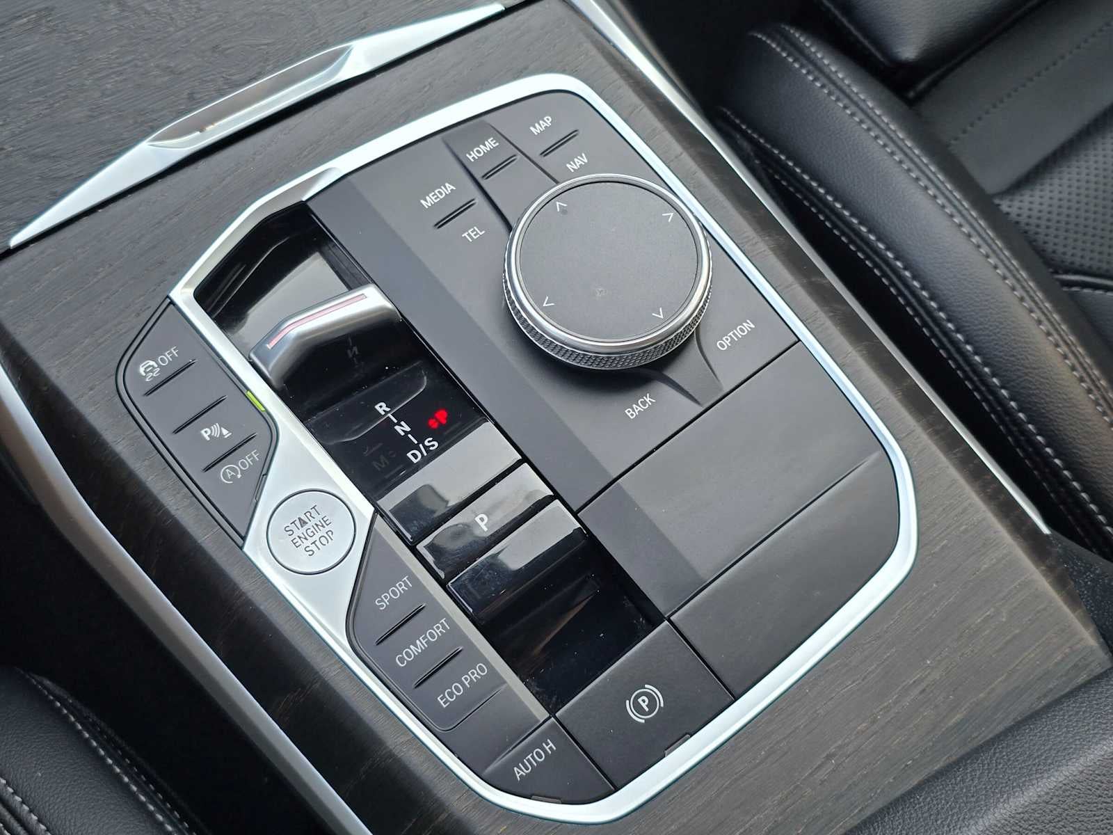 2023 BMW 3 Series 330i xDrive