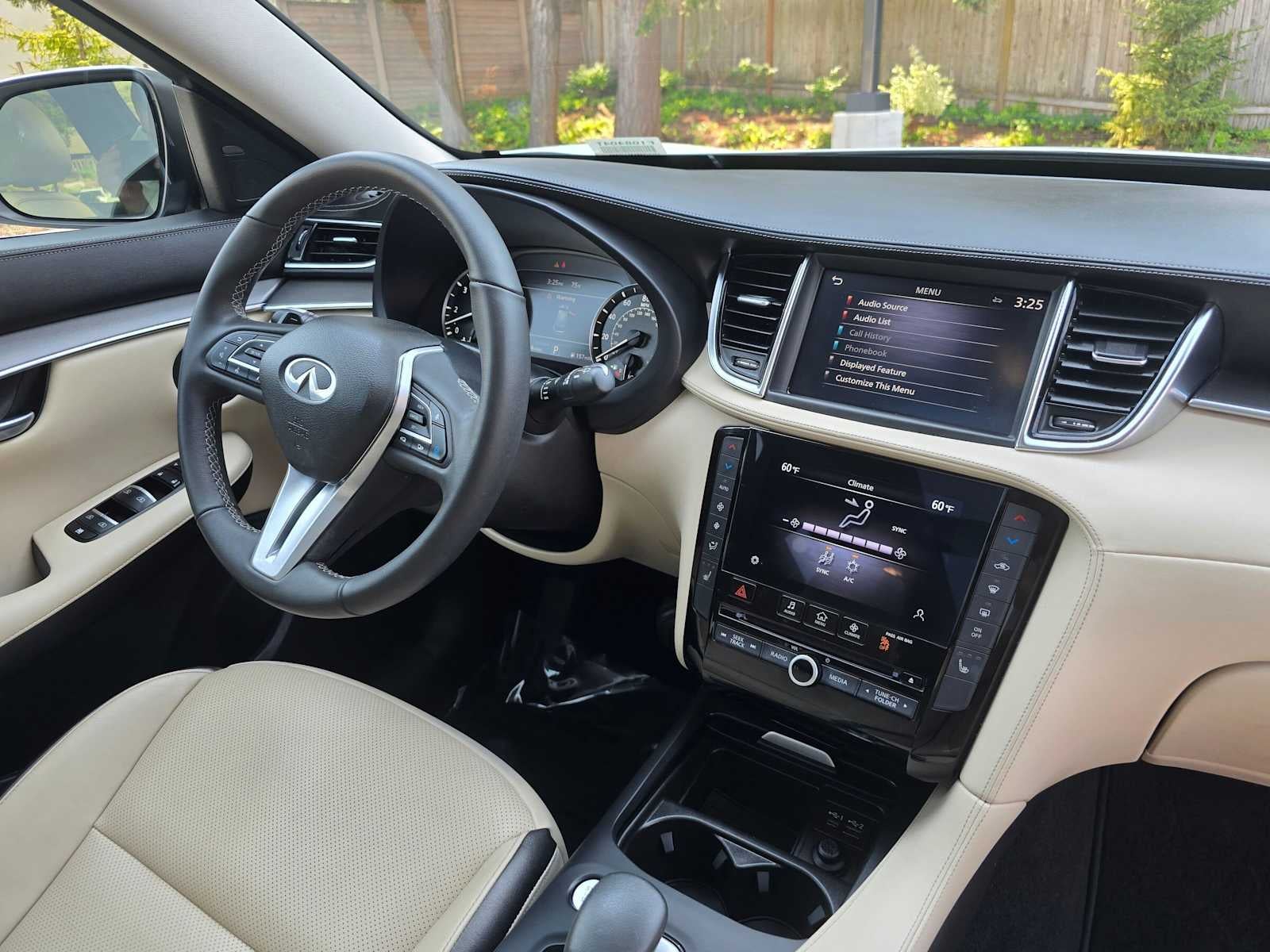 2022 INFINITI QX50 LUXE
