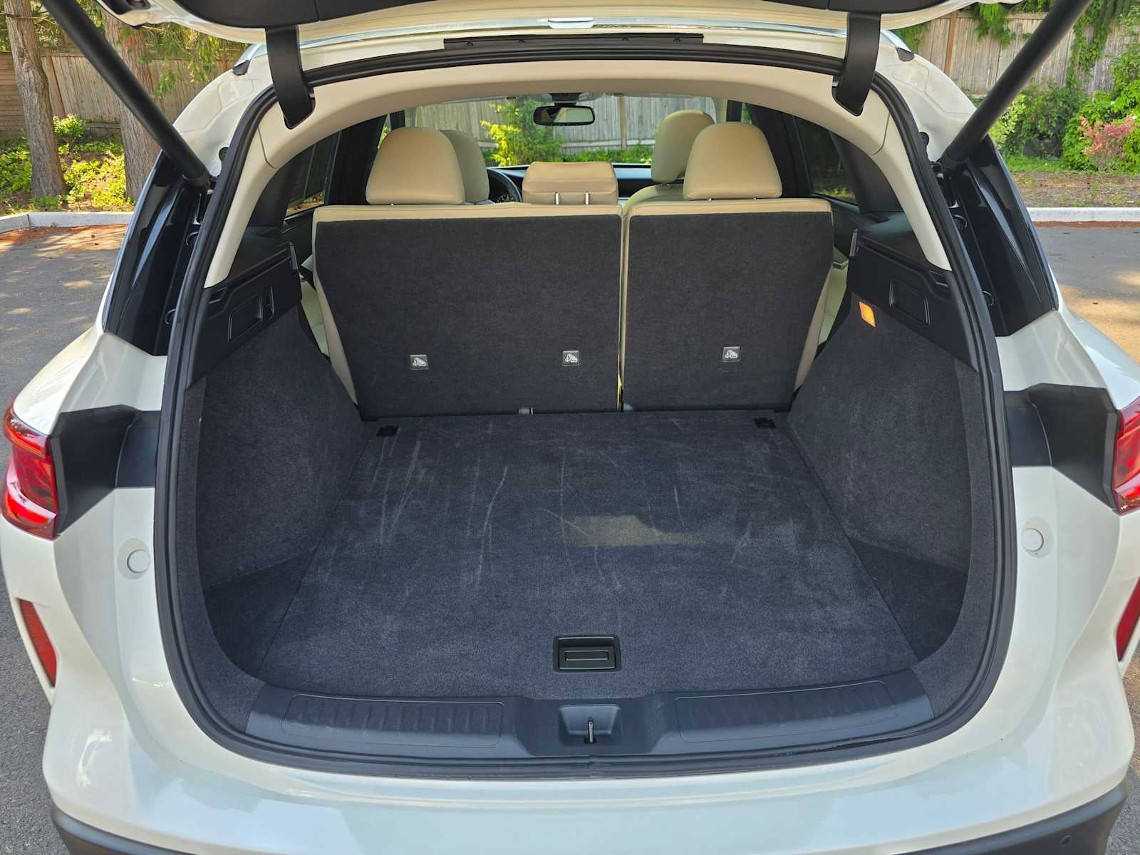 2022 INFINITI QX50 LUXE