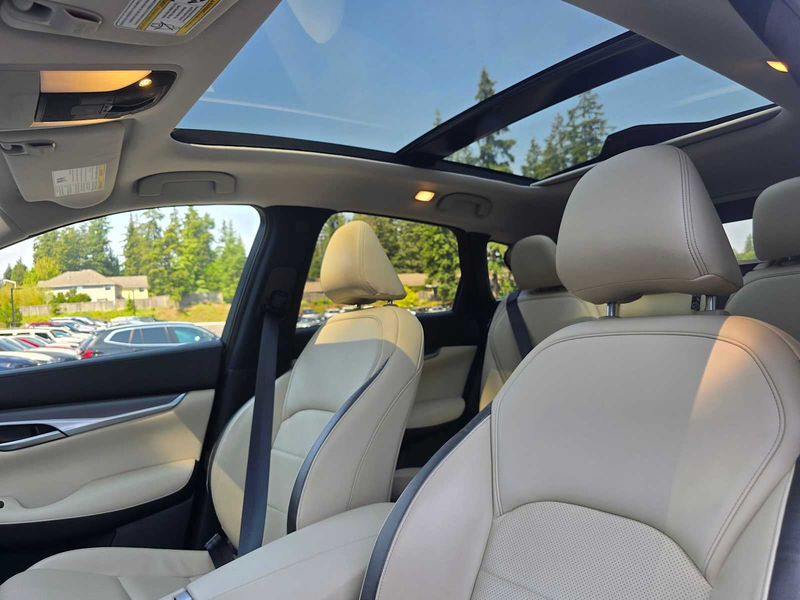 2022 INFINITI QX50 LUXE
