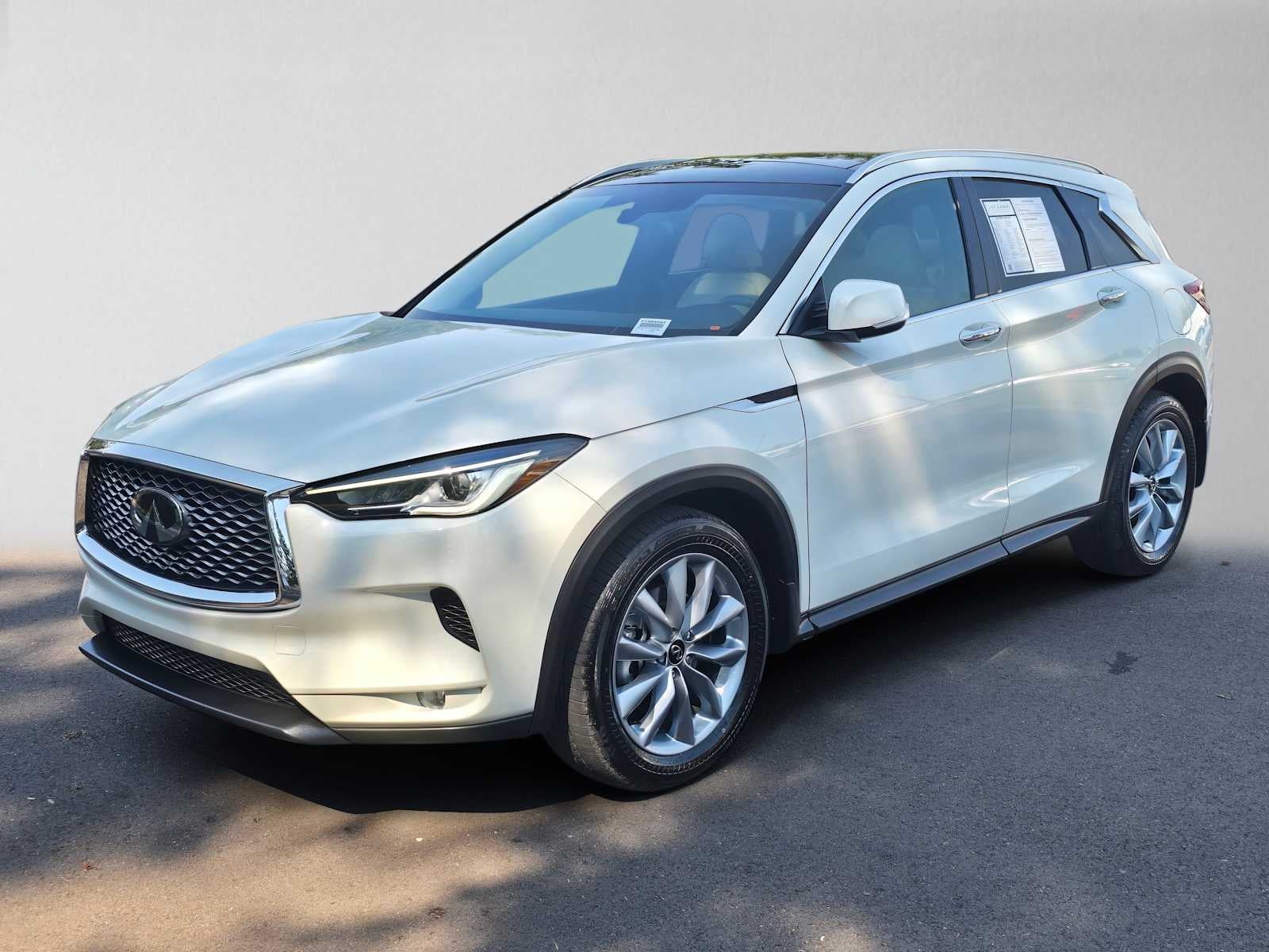 2022 INFINITI QX50 LUXE