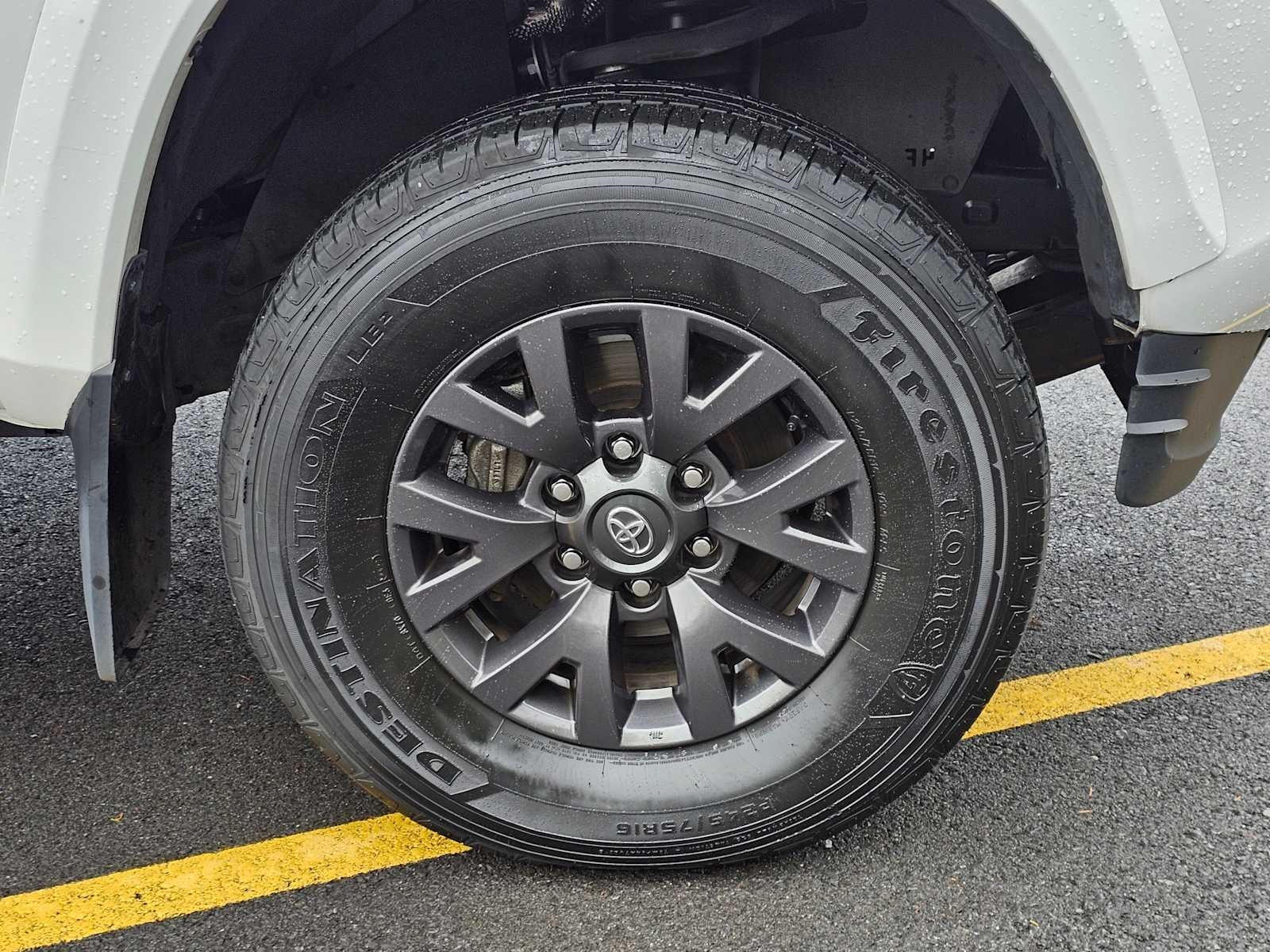 2022 Toyota Tacoma SR5