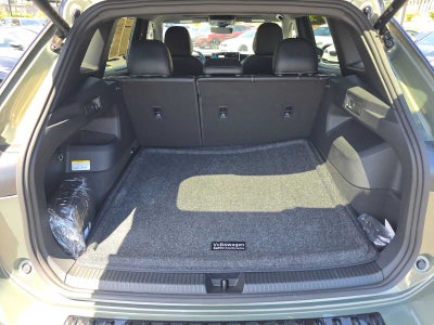 2025 Volkswagen Tiguan SE R-Line Black