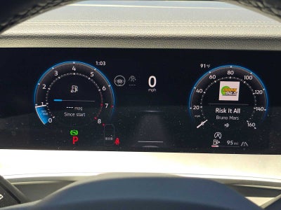 2025 Volkswagen Tiguan SE R-Line Black