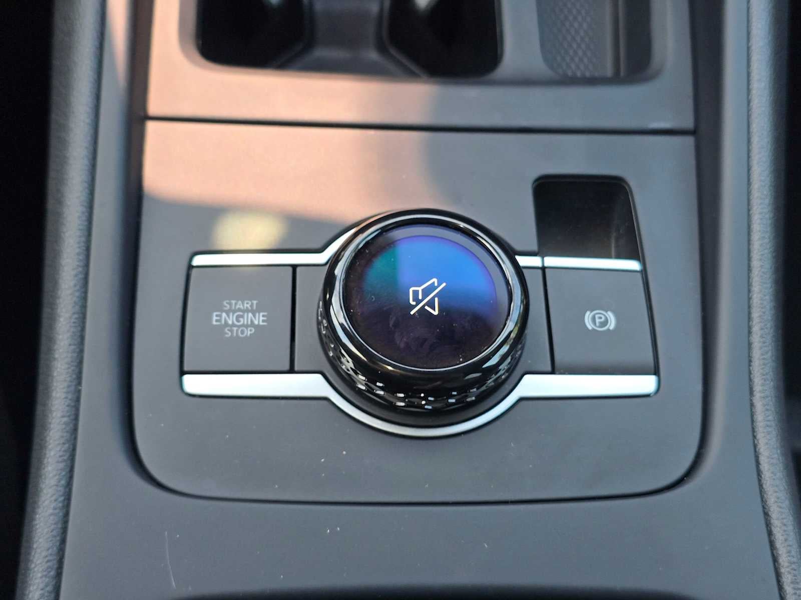 2025 Volkswagen Tiguan SE R-Line Black