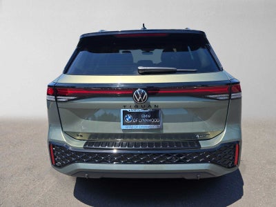 2025 Volkswagen Tiguan SE R-Line Black