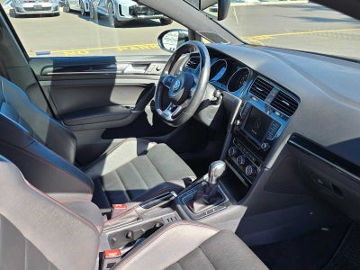 2016 Volkswagen Golf GTI SE w/Performance Pkg