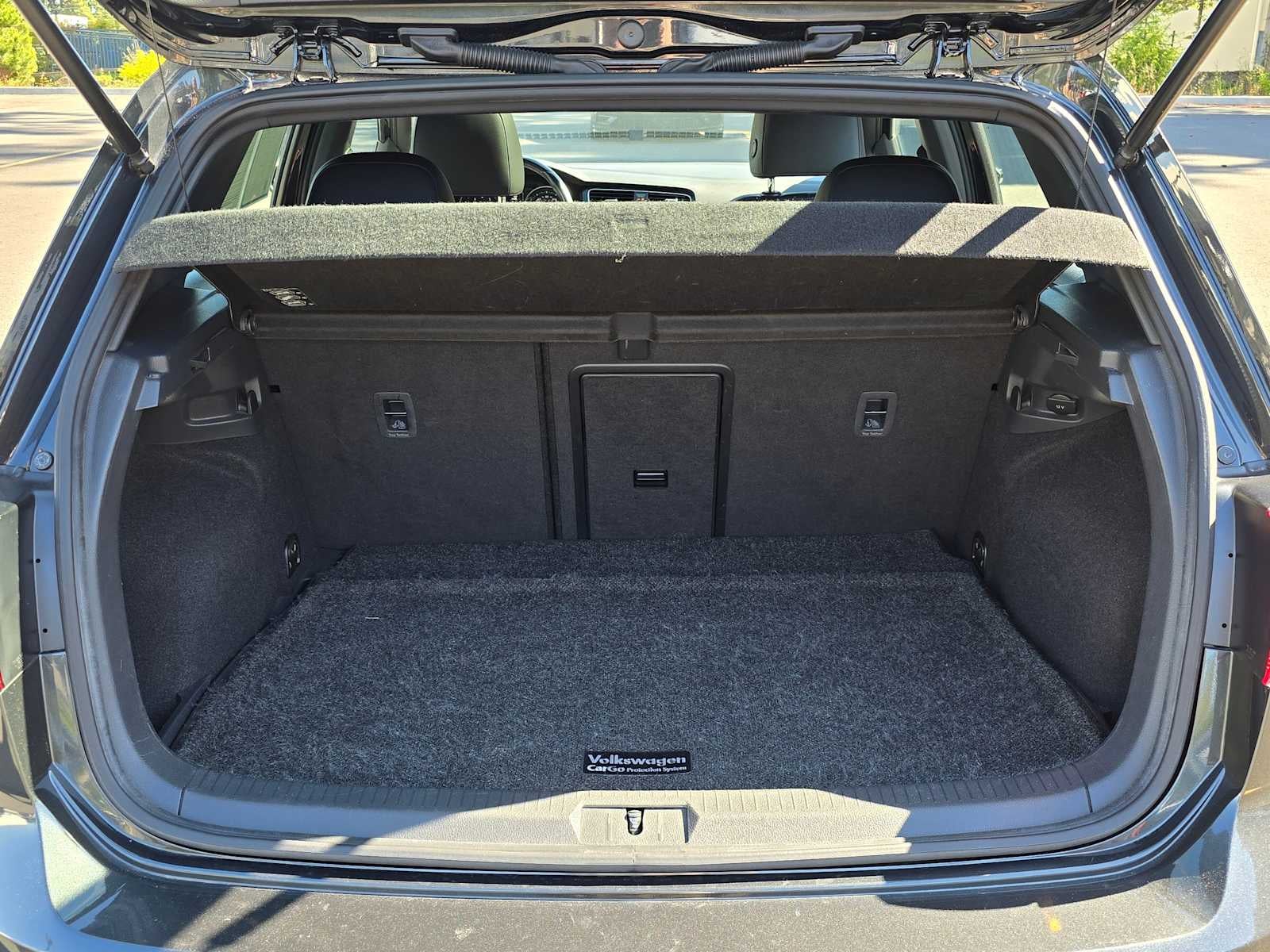 2016 Volkswagen Golf GTI SE w/Performance Pkg